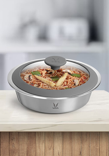 vaya HauteCase size 37.2 fl. oz